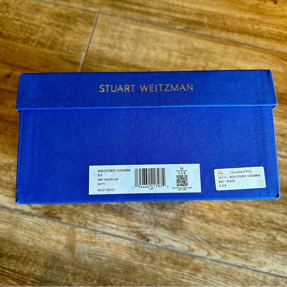 Stuart Weitzman Nudistcurve 100 Sandal, size 5.5 - Picture 8 of 8